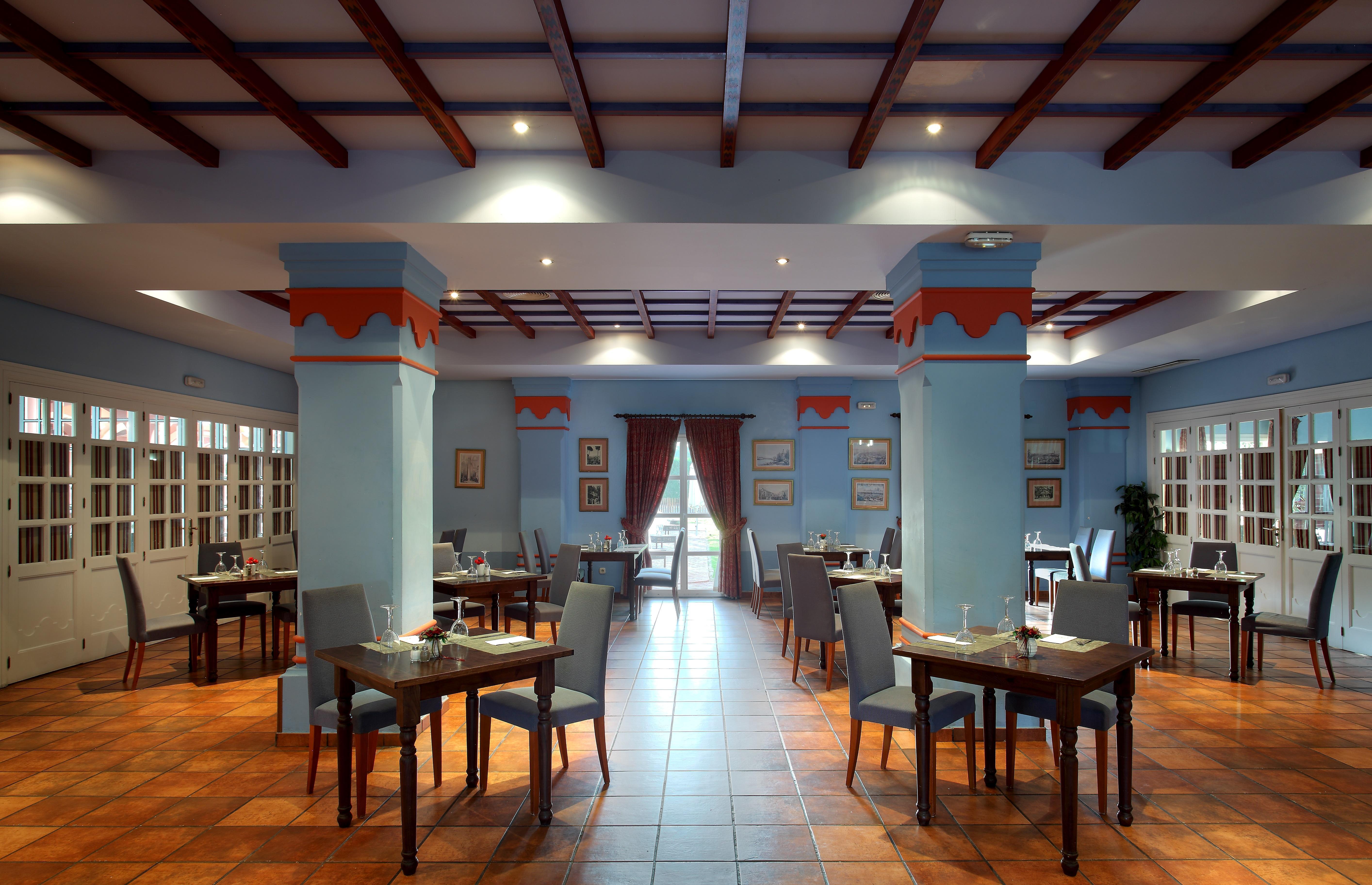 Exe Gran Hotel Solucar Sanlucar la Mayor Luaran gambar